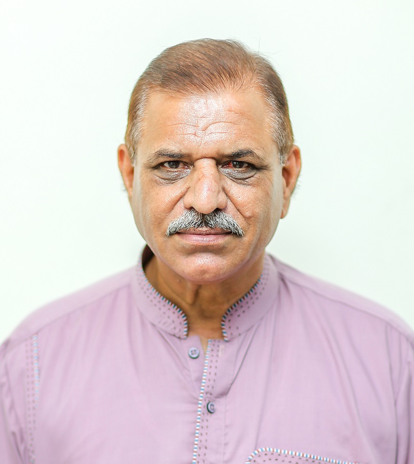 Sarfraz Khan